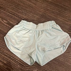 Lululemon running shorts 2.5in